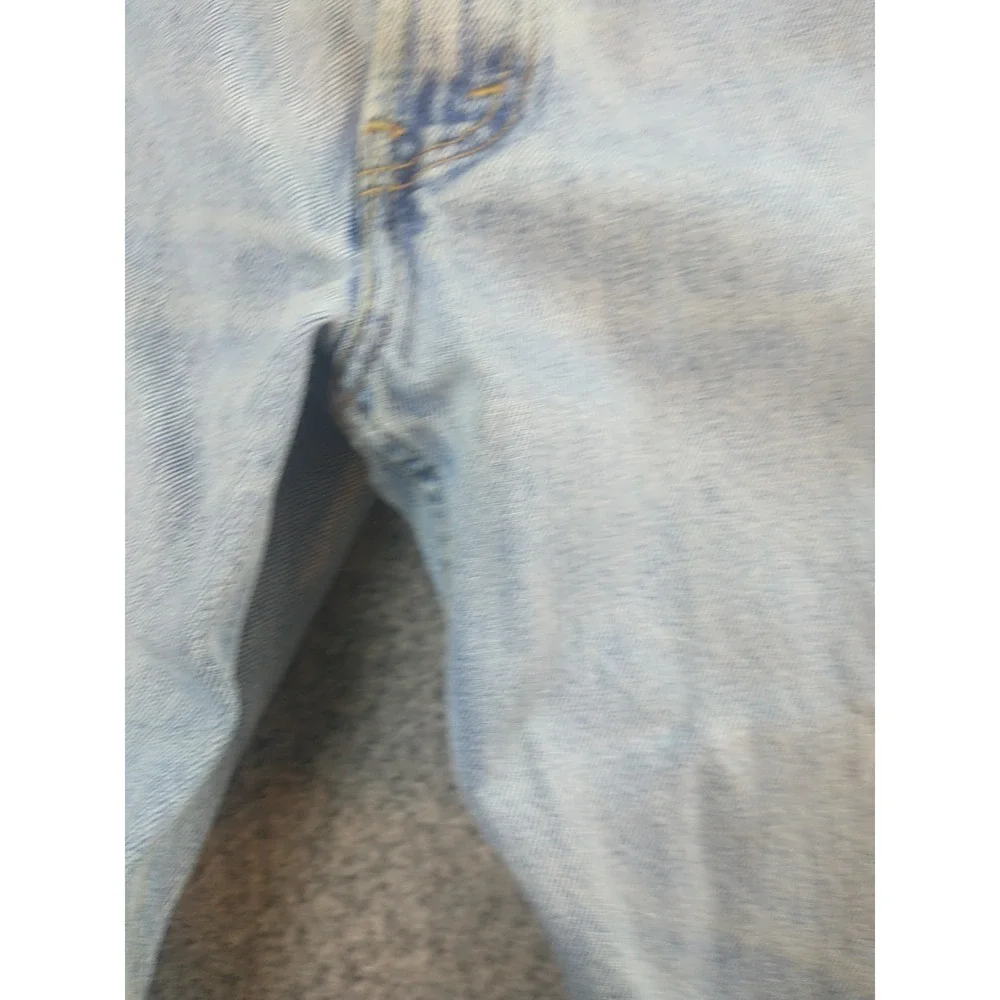 Levis 550 Relaxed Fit Jeans Mens 36x31 Light Wash Blue Denim Straight Leg 550
